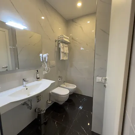 Smart Cruise Hotel Civitavecchia