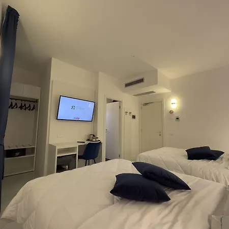 Hotel Smart Cruise