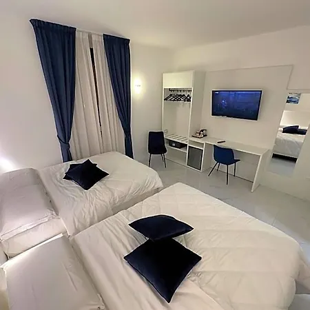 Smart Cruise Hotel Civitavecchia
